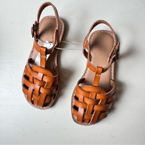 Old Navy Toddler Girls Tan  Faux Leather Sandals with Woven Design  Sz 9 NWT - Picture 2 of 7